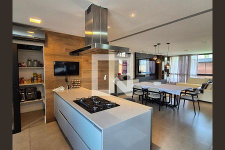 Casa de condomínio para alugar com 160m², 3 quartos e 2 vagasCozinha