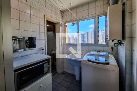 Apartamento à venda com 74m², 3 quartos e 1 vagaÁrea de Serviço