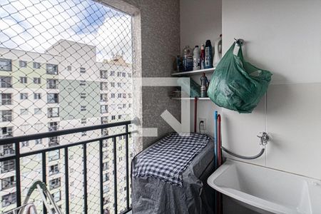 sacada e área de serviço de apartamento para alugar com 1 quarto, 32m² em Vila Moinho Velho, São Paulo