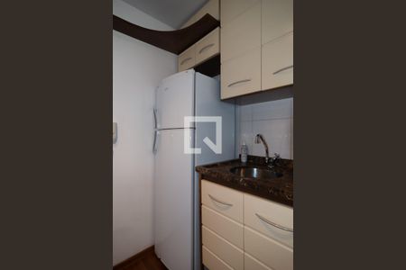 Apartamento para alugar com 20m², 1 quarto e 1 vaga Apartamento para alugar com 20m², 1 quarto e 1 vagaStudio