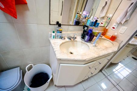 Apartamento para alugar com 139m², 4 quartos e 2 vagasPia