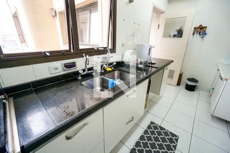 Apartamento para alugar com 139m², 4 quartos e 2 vagasPia