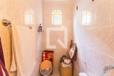 Casa à venda com 360m², 2 quartos e 5 vagasBanheiro da Suíte