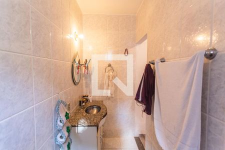 Casa à venda com 360m², 2 quartos e 5 vagasBanheiro da Suíte