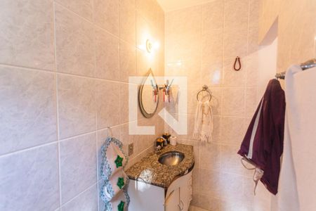 Casa à venda com 360m², 2 quartos e 5 vagasBanheiro da Suíte