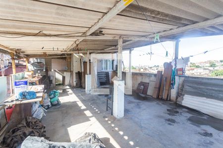 Casa à venda com 360m², 2 quartos e 5 vagasTerraço