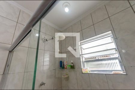 Casa à venda com 220m², 4 quartos e 6 vagasBanheiro - casa 2