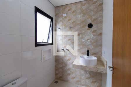 Casa de condomínio para alugar com 135m², 3 quartos e 2 vagas Casa de condomínio para alugar com 135m², 3 quartos e 2 vagasBanheiro do Quarto 1 - Suíte