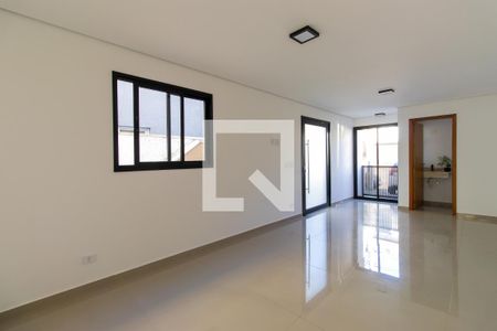 Sala de casa de condomínio para alugar com 3 quartos, 135m² em Vila Santo Antonio de Carapicuiba, Cotia