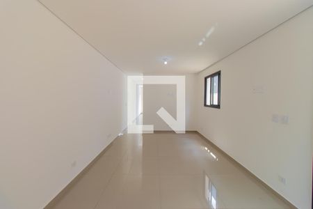 Sala de casa de condomínio para alugar com 3 quartos, 135m² em Vila Santo Antonio de Carapicuiba, Cotia