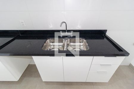 Apartamento para alugar com 116m², 3 quartos e 2 vagasDetalhe - Cozinha
