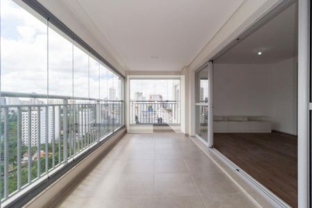 Apartamento para alugar com 116m², 3 quartos e 2 vagasVaranda
