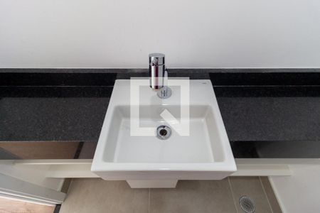 Apartamento para alugar com 116m², 3 quartos e 2 vagasDetalhe - Lavabo