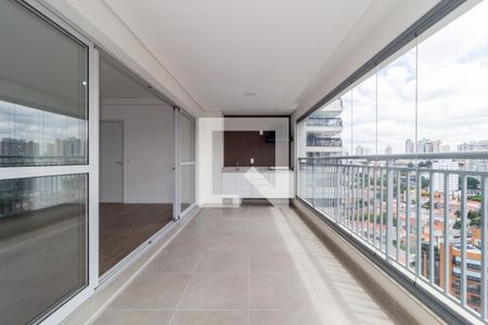 Apartamento para alugar com 116m², 3 quartos e 2 vagasVaranda