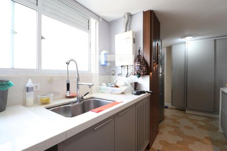 Apartamento à venda com 216m², 3 quartos e 4 vagasCozinha