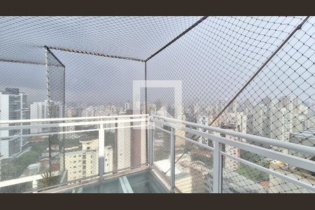 Apartamento à venda com 216m², 3 quartos e 4 vagasVaranda Cobertura