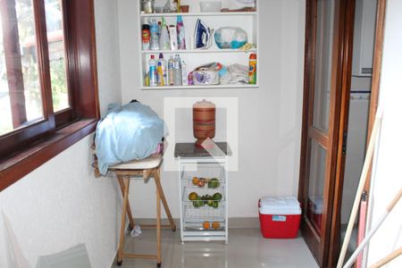 Casa para alugar com 100m², 2 quartos e 1 vagaLavanderia