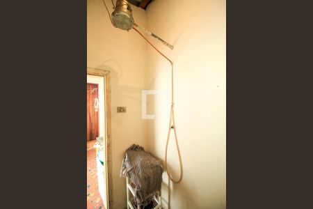 Casa à venda com 350m², 3 quartos e sem vaga Casa à venda com 350m², 3 quartos e sem vagaBanheiro de Serviço