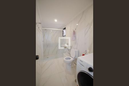 Apartamento à venda com 78m², 2 quartos e 2 vagas Apartamento à venda com 78m², 2 quartos e 2 vagasBanheiro