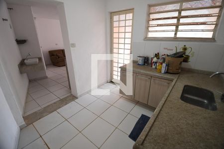 Casa à venda com 263m², 3 quartos e 2 vagasCasa 2 