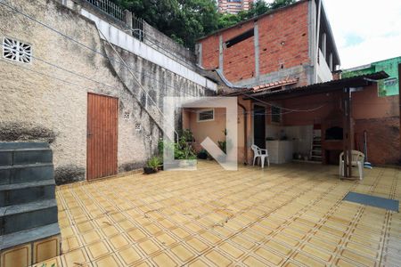 Casa à venda com 173m², 3 quartos e 3 vagasÁrea externa