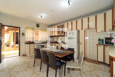 Casa à venda com 173m², 3 quartos e 3 vagasCozinha