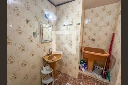 Apartamento para alugar com 30m², 1 quarto e sem vaga Apartamento para alugar com 30m², 1 quarto e sem vagaBanheiro