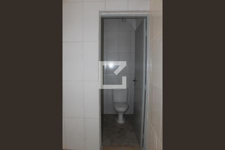 Banheiro de apartamento para alugar com 1 quarto, 38m² em Vila Carolina, São Paulo