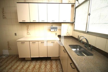 Casa à venda com 200m², 3 quartos e 3 vagasCozinha