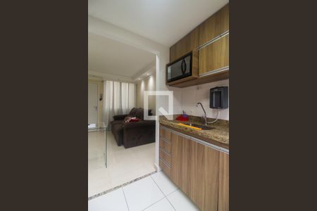 Cozinha e área de serviço de apartamento à venda com 2 quartos, 40m² em Colônia (zona Leste), São Paulo