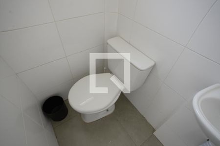 Banheiro de Serviço de apartamento para alugar com 2 quartos, 75m² em Jardim Vila Mariana, São Paulo