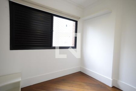 Apartamento para alugar com 75m², 2 quartos e 2 vagasQuarto