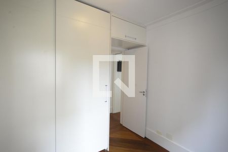 Apartamento para alugar com 75m², 2 quartos e 2 vagasQuarto