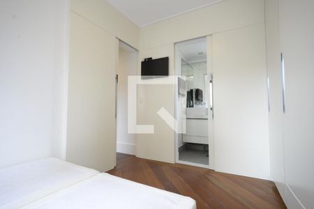 Apartamento para alugar com 75m², 2 quartos e 2 vagasSuíte