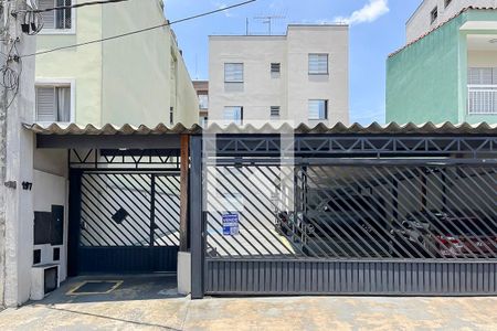 Apartamento à venda com 50m², 2 quartos e 1 vagaFachada + plaquinha