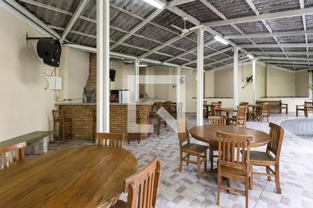 Apartamento para alugar com 125m², 3 quartos e 2 vagas Apartamento para alugar com 125m², 3 quartos e 2 vagasÁrea comum - Churrasqueira