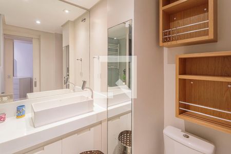 Apartamento para alugar com 125m², 3 quartos e 2 vagas Apartamento para alugar com 125m², 3 quartos e 2 vagasBanheiro Social
