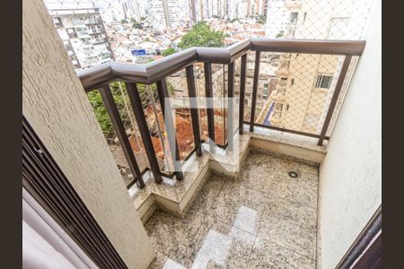 Apartamento à venda com 136m², 3 quartos e sem vaga Apartamento à venda com 136m², 3 quartos e sem vagaSuíte - Varanda