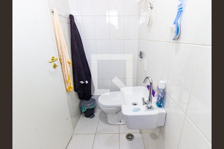 Apartamento à venda com 136m², 3 quartos e sem vaga Apartamento à venda com 136m², 3 quartos e sem vagaBanheiro de serviço