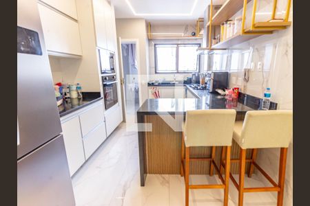 Apartamento à venda com 136m², 3 quartos e sem vaga Apartamento à venda com 136m², 3 quartos e sem vagaCozinha