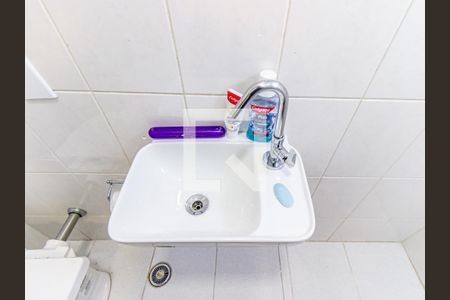 Apartamento à venda com 136m², 3 quartos e sem vaga Apartamento à venda com 136m², 3 quartos e sem vagaBanheiro de serviço