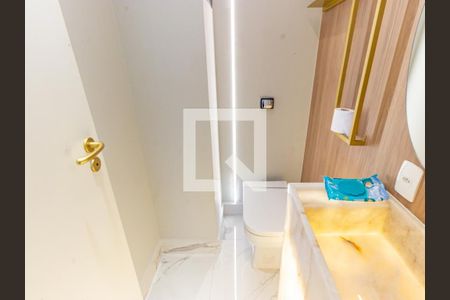 Apartamento à venda com 136m², 3 quartos e sem vaga Apartamento à venda com 136m², 3 quartos e sem vagaLavabo