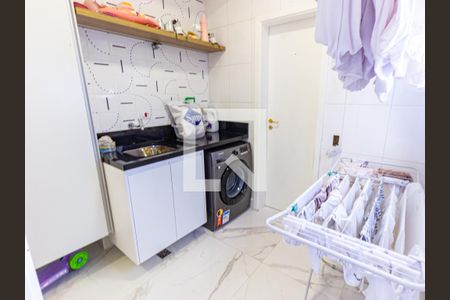 Apartamento à venda com 136m², 3 quartos e sem vaga Apartamento à venda com 136m², 3 quartos e sem vagaÁrea de Serviço