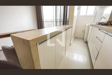 Apartamento para alugar com 47m², 2 quartos e 1 vaga Apartamento para alugar com 47m², 2 quartos e 1 vagaCozinha e Área de Serviço