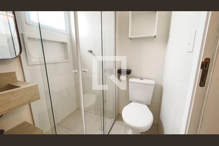 Apartamento para alugar com 47m², 2 quartos e 1 vaga Apartamento para alugar com 47m², 2 quartos e 1 vagaBanheiro