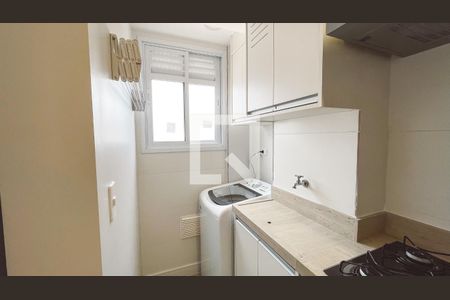 Apartamento para alugar com 47m², 2 quartos e 1 vaga Apartamento para alugar com 47m², 2 quartos e 1 vagaCozinha e Área de Serviço