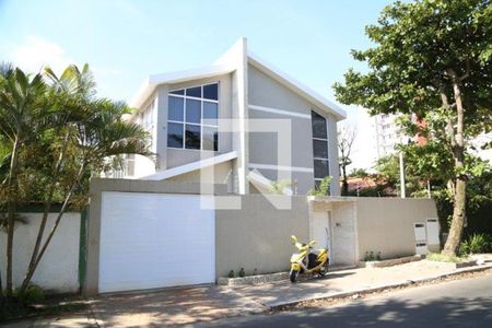 Casa à venda com 4 quartos, 600m² em Barra da Tijuca, Rio de Janeiro