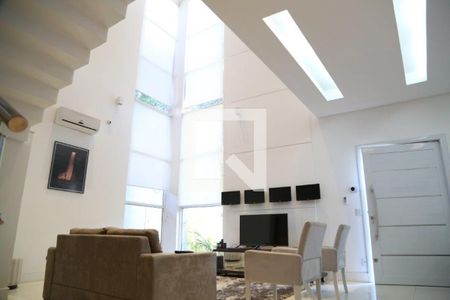 Casa à venda com 4 quartos, 600m² em Barra da Tijuca, Rio de Janeiro