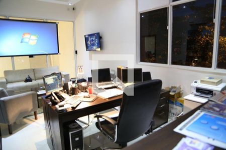 Casa à venda com 4 quartos, 600m² em Barra da Tijuca, Rio de Janeiro