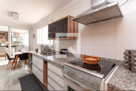 Apartamento à venda com 180m², 3 quartos e 4 vagasCozinha